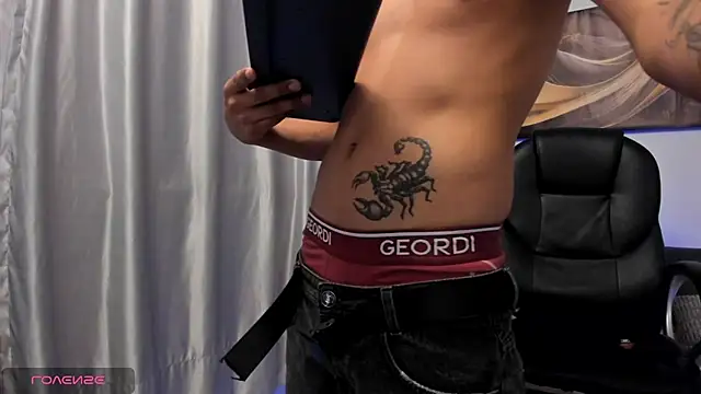 Chat XXX ao vivo de Patrick_Mousy
