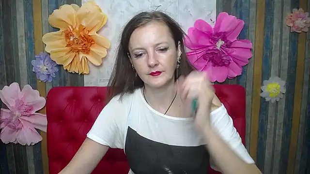 MeganPirs Chat XXX live