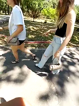 caressyourself 现场XXX聊天