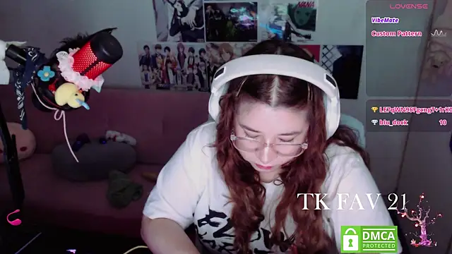 Pink_girl0n Chat XXX live