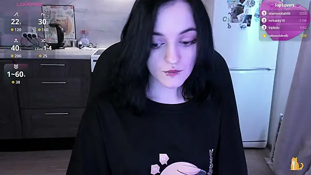צ'אט XXX בשידור חי של miura_moon
