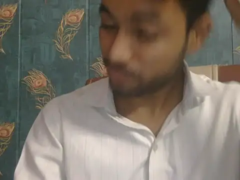 Stubborndesiboy Live XXX-Chat