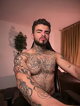 XXX chat uživo modela Benjii_Carter1