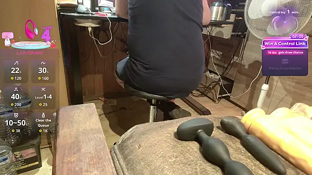 misteryman1956's Live XXX Chat