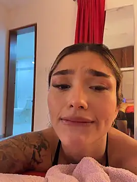 Arianavillada Adlı Modelin Canlı XXX Sohbeti