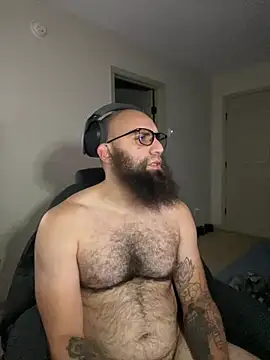 MastaWolfy Chat XXX in diretta