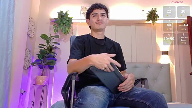 Czat XXX na żywo – aalejo_gray