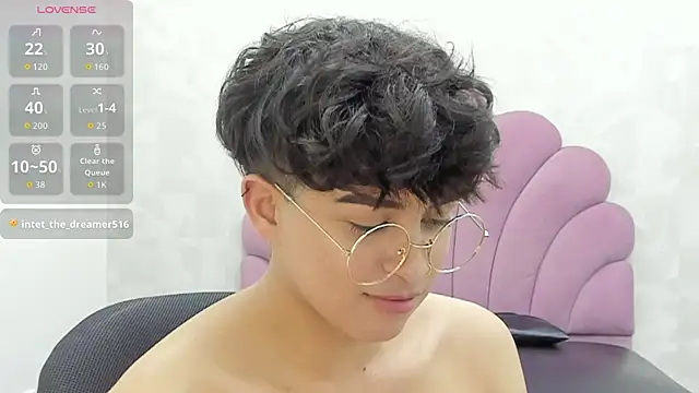 Chatroom XXX en direct de alan_twink12