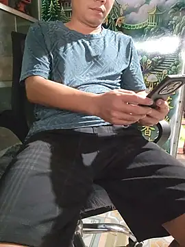 Trai-zin – Naživo XXX chat