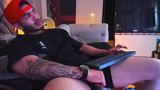 Vincentblack 现场XXX聊天