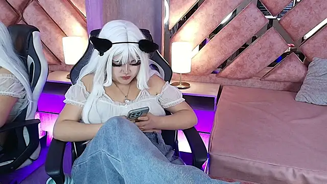 Živý XXX chat lya_nekko_