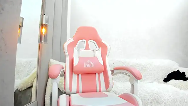 Chat XXX en directo de Britney_Charm_