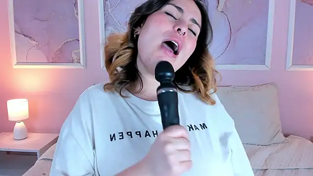 Kennya_Rodriguez 现场XXX聊天