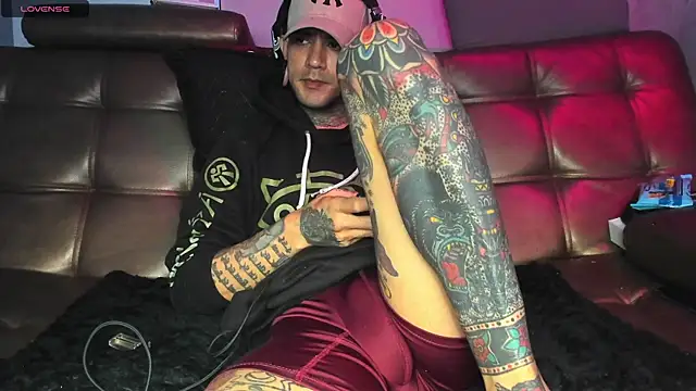 Онлайн чат XXX jhonny__ackerman