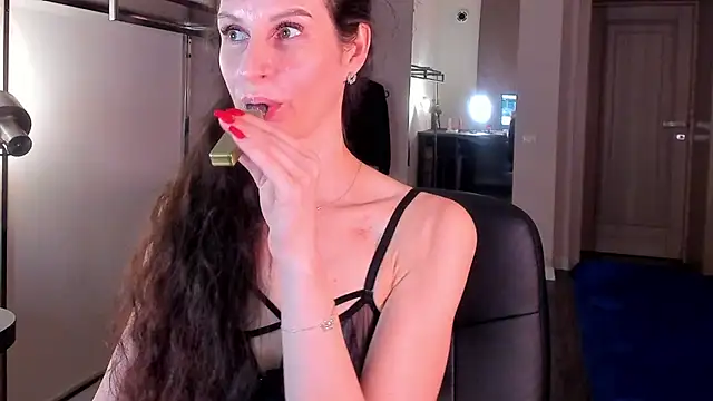 Mila_AndersのライブXXXチャット