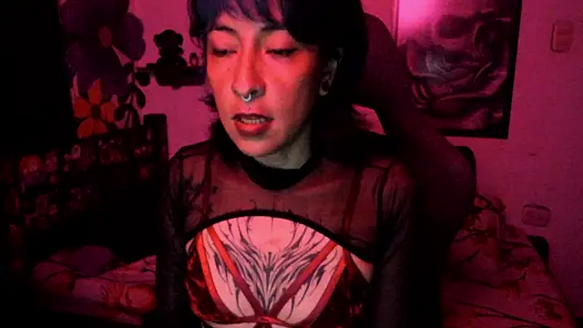 Czat XXX na żywo – _Tabitha_