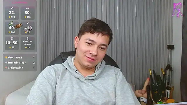 Chat XXX ao vivo de Julian_Smith21