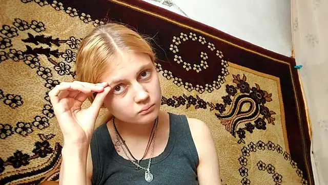 LunaLaday live XXX chat
