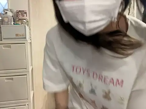 y-u-r-a-33 Live XXX-Chat