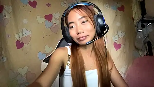 PiaSwida's Live XXX Chat