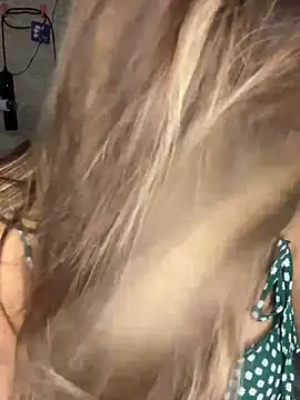 XXX chat uživo modela SassyMahimaQueen