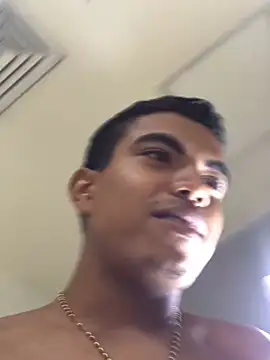 JustinOrtiz_ Chat XXX in diretta