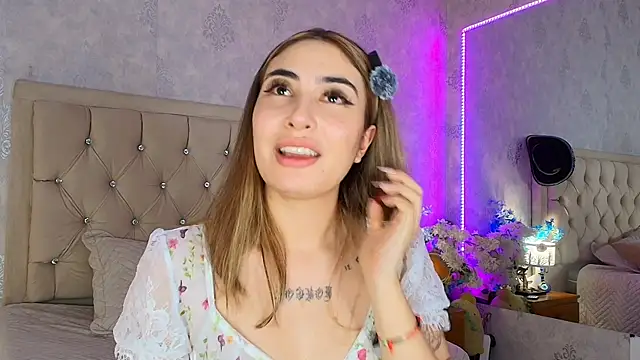 nini_love01: απευθείας συνομιλία ΧΧΧ