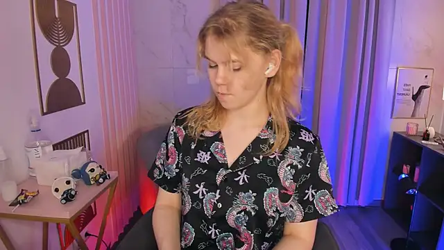 ElizabethVane Chat XXX in diretta