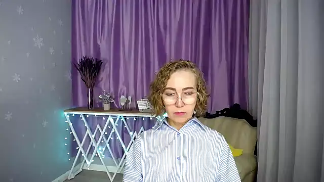 queen_a_n_i Live XXX-chat
