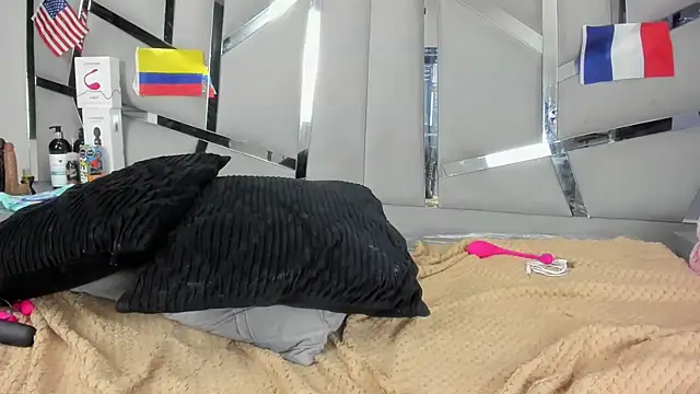 Catherinee69_x Live XXX-Chat