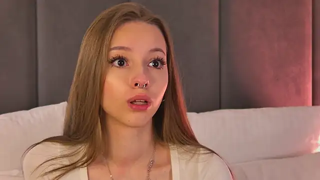 JulyOwens Live XXX-Chat