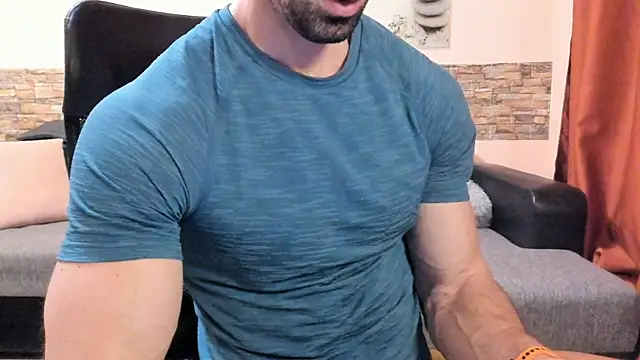 HotHunkTrainer Live XXX-chat
