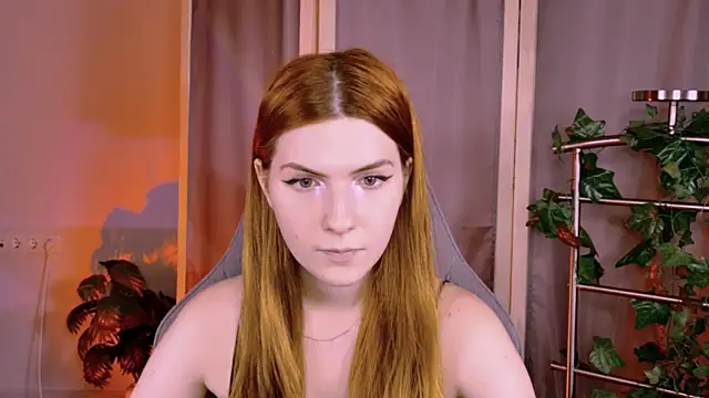 AliceCUNTach's Live XXX Chat
