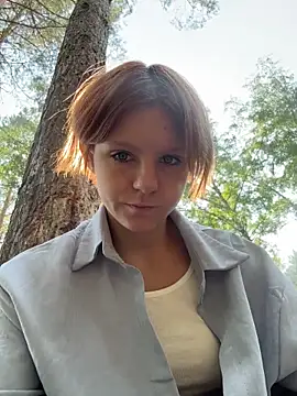 NinaParri live XXX chat