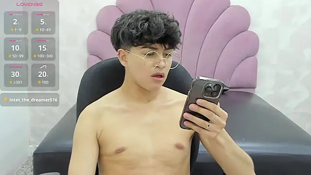 Chat XXX en directo de alan_twink12