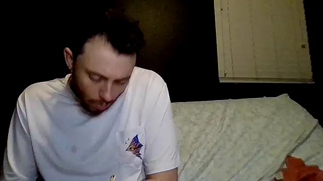 Chatroom XXX en direct de Mikecloudyhawk