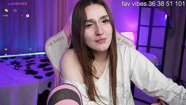 Czat XXX na żywo – Alice_Goth