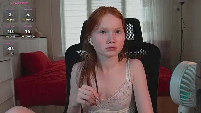 Nellie_baby Live XXX-Chat