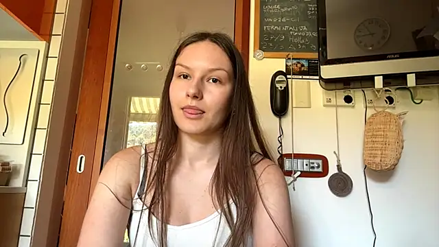 ShaylaChong 现场XXX聊天