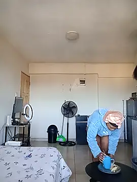 Živý XXX chat Babymomma98