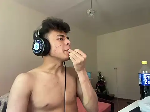 ToddWarren's Live XXX Chat