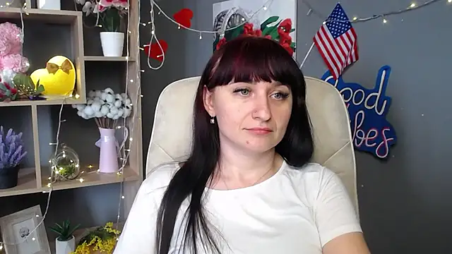 Chat XXX ao vivo de NinaFlawlees