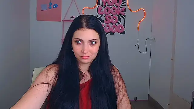 Amalia_amor Adlı Modelin Canlı XXX Sohbeti