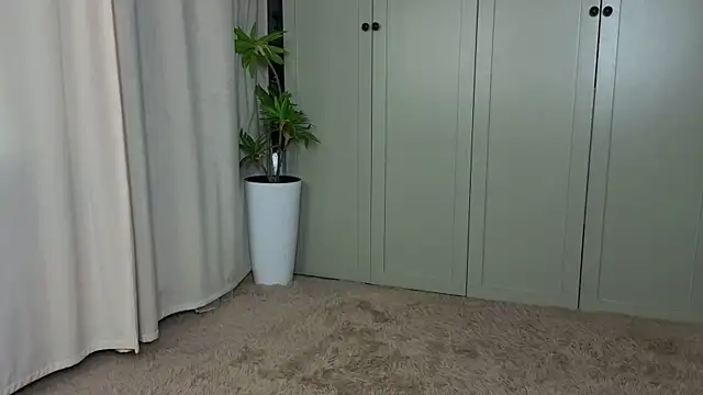 tgirlfoxy's Live XXX Chat