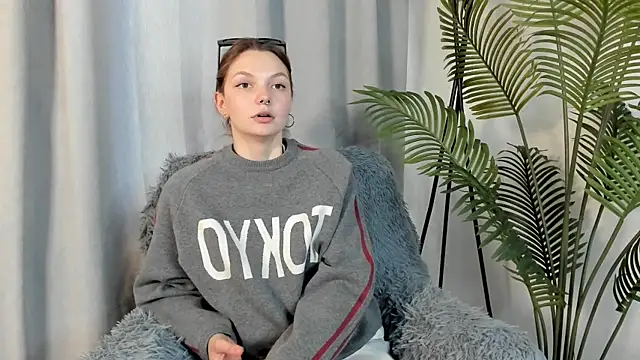EmilieFerullo Obrolan Langsung XXX