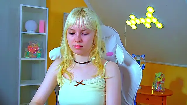 HannahHollis Live XXX-Chat