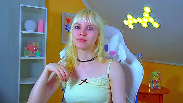 HannahHollis' Live XXX Chat