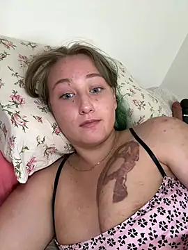 yourcherry3's Live XXX Chat