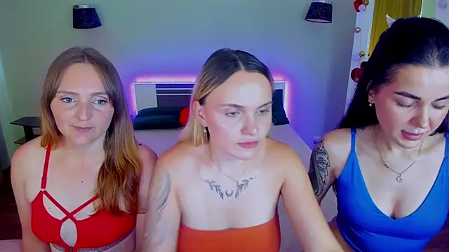 Онлайн чат XXX MagicEyess