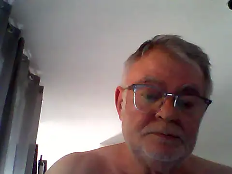 Webkamerová show oura